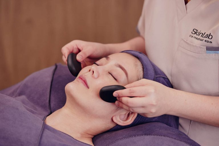 Aroma Gemstone Facial