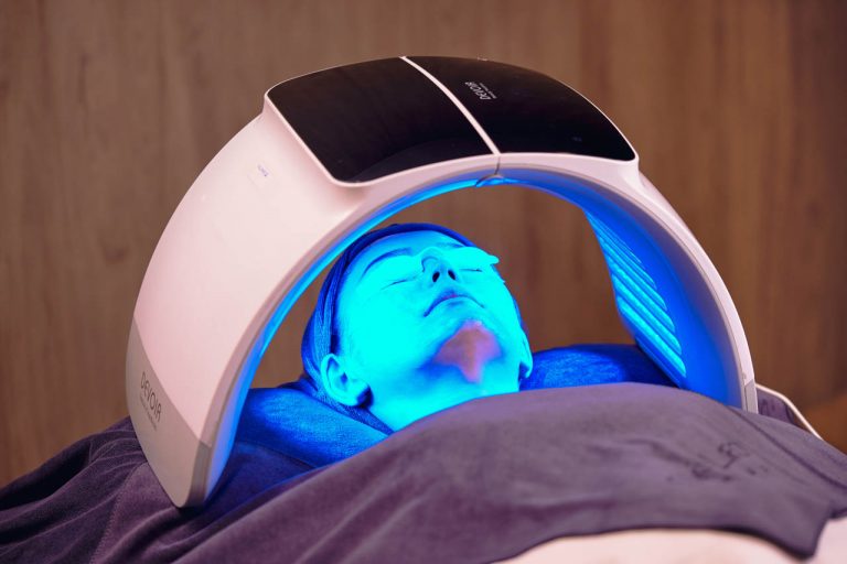 Omega Light Facial
