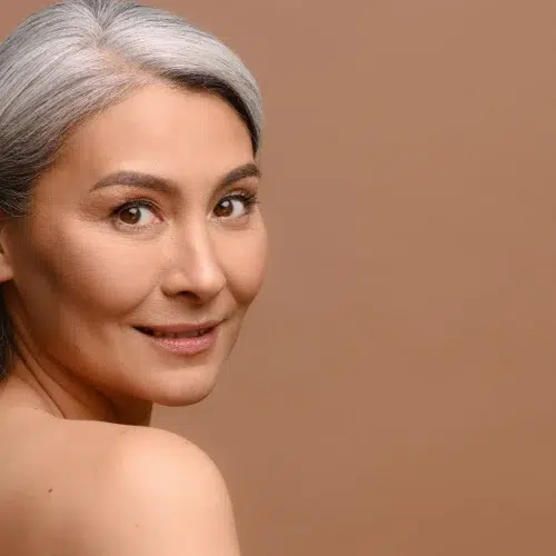 Injectables vs Facials – Which One Is Right for You?