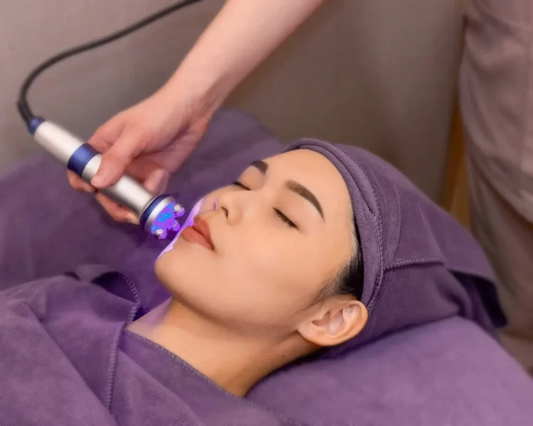 LuminaLift Radiance Facial
